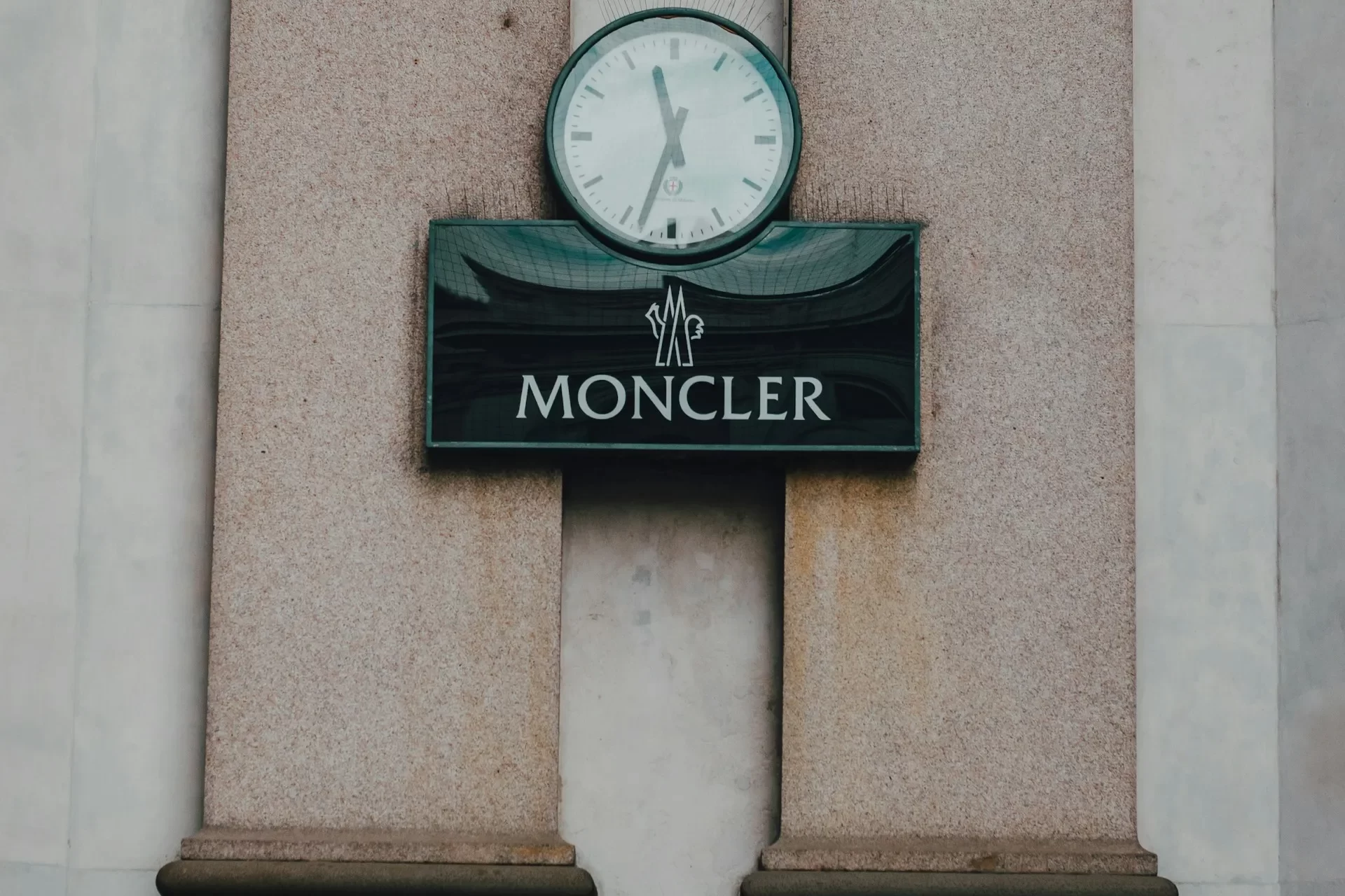 モンクレール古着